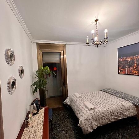 Room Familiar Sants 巴塞罗那 外观 照片